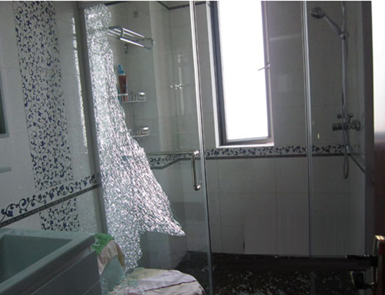 淋浴房玻璃自爆是什么原因导致的，怎么解决？ 